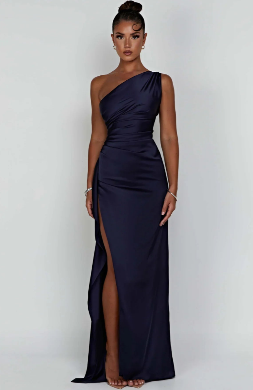 Eva | Geplooide Satijnen Dames Splitjurk met één schouder | Elegante Jurk Modehuis-Nederland
