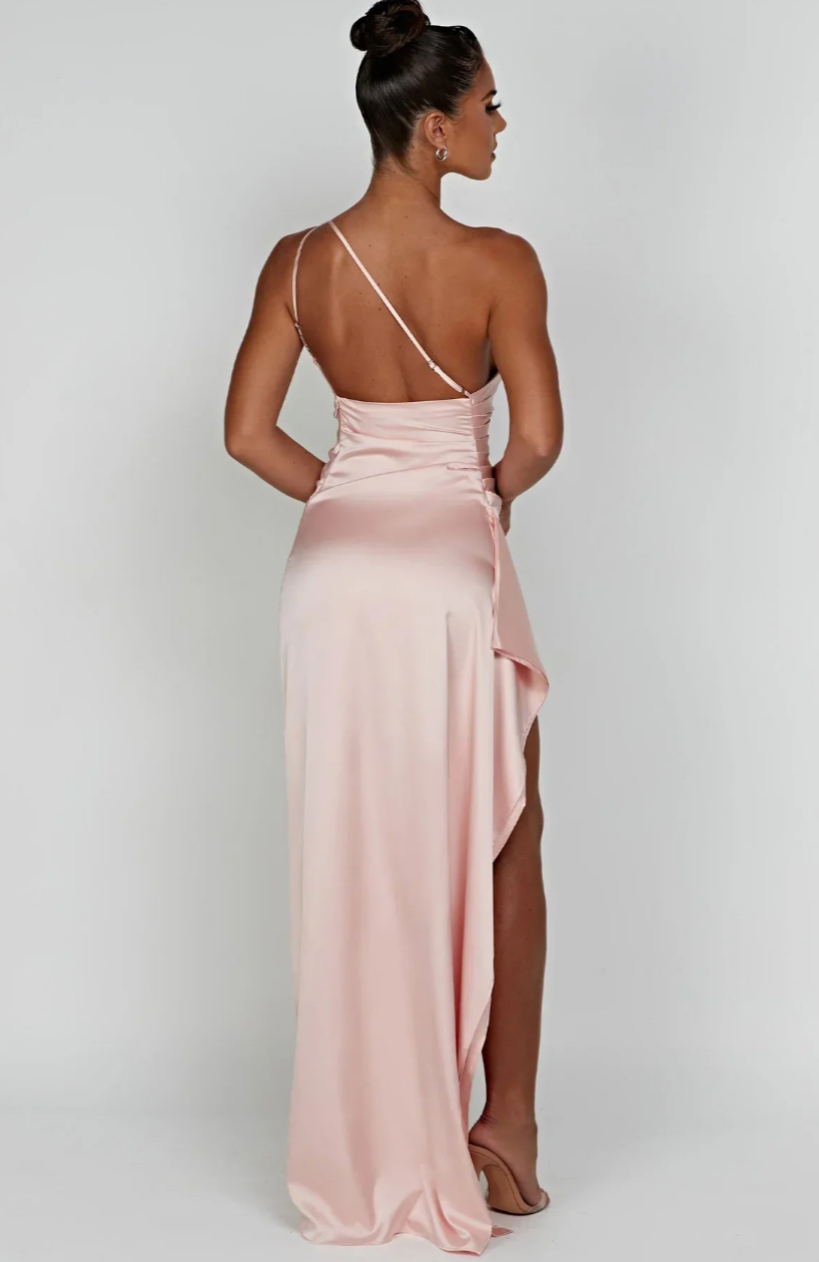 Eva | Geplooide Satijnen Dames Splitjurk met één schouder | Elegante Jurk Modehuis-Nederland