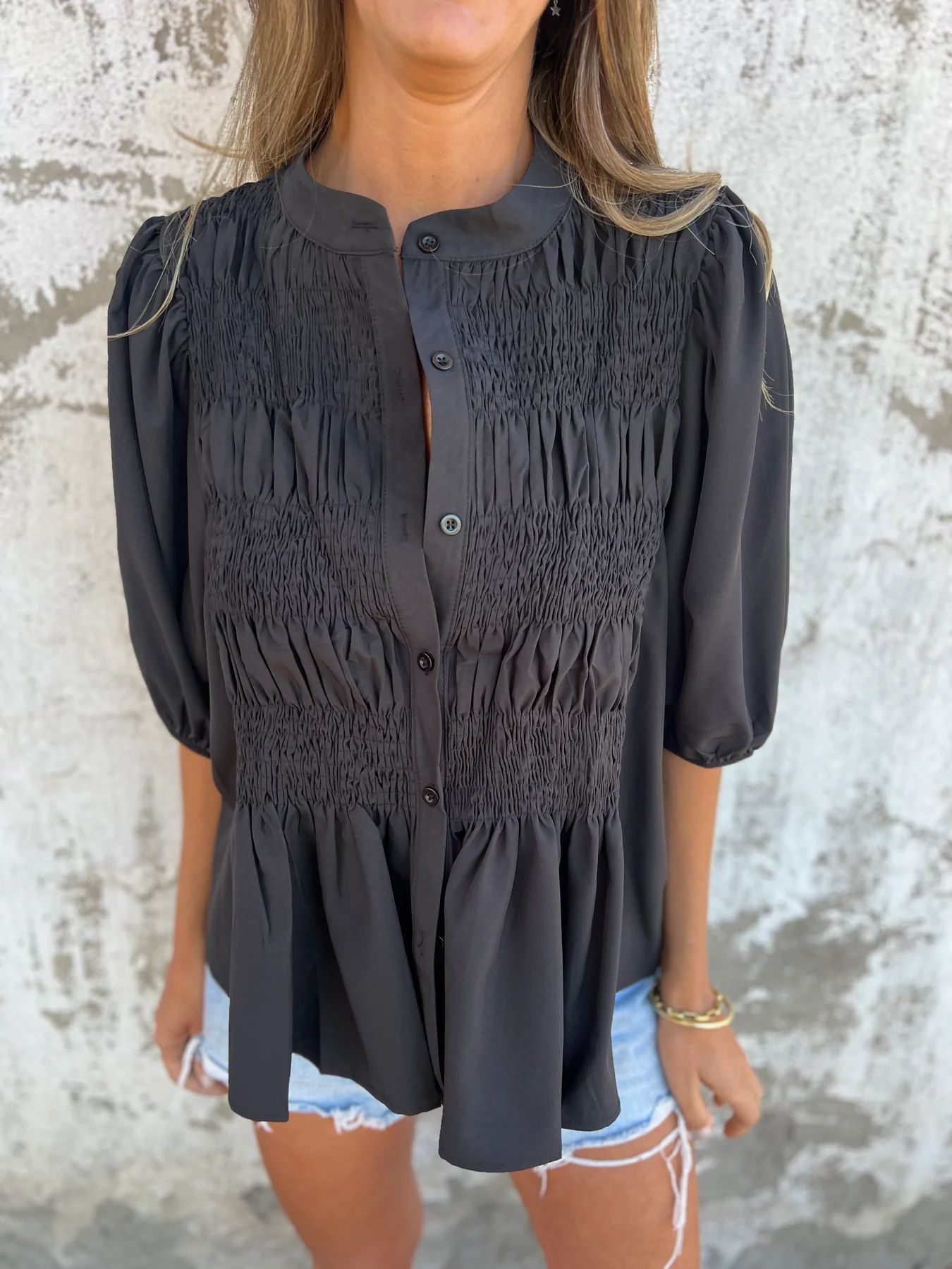 ELIZA™ - Pleated Button-Up Blouse Modehuis-Nederland