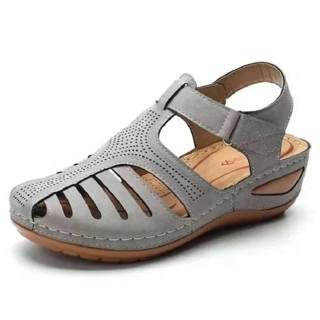 Dames sandalen met voetboogondersteuning en gestructureerd ontwerp