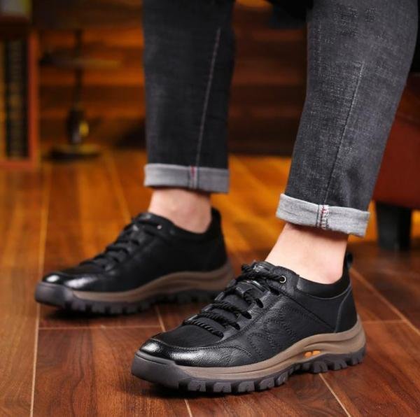 Heren wandelschoenen met stevig profiel en stabiel silhouet