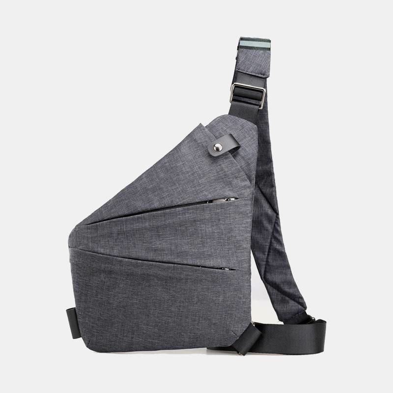 Uniseks schoudertas met verborgen vakken en minimalistisch silhouet