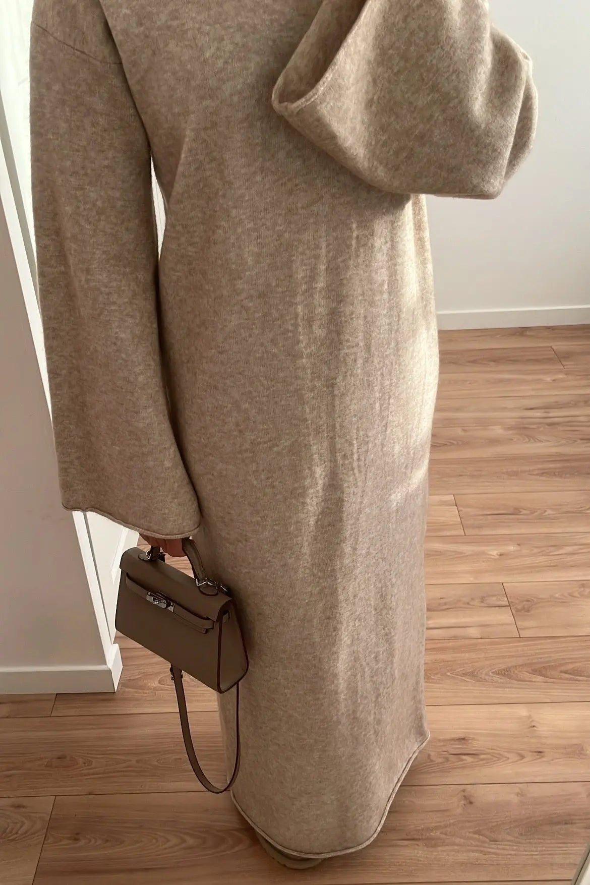 Aurelia | Elegantes Kleid mit ausgestellten Ärmeln Modehuis-Nederland