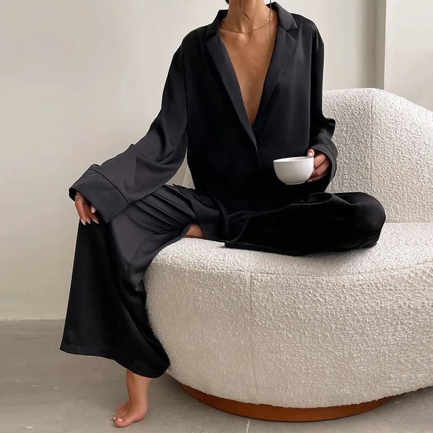 EFFEN - Silky Elegance Oversized Pajama Set Modehuis-Nederland