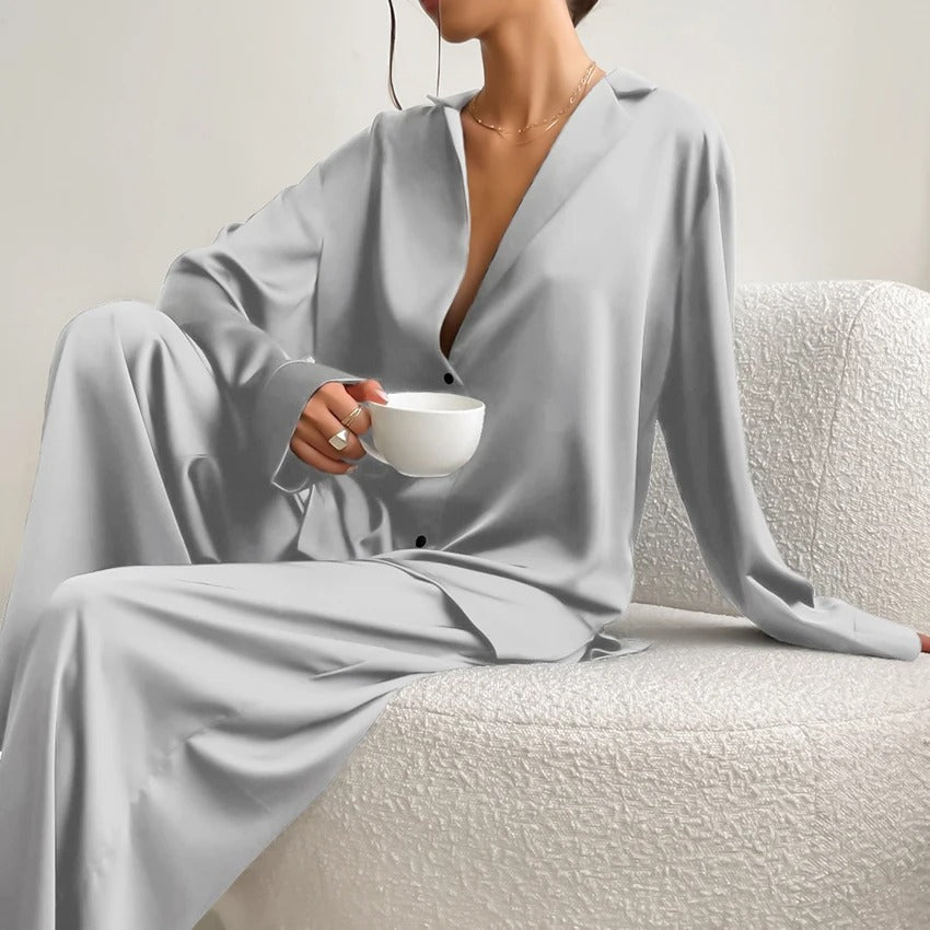 EFFEN - Silky Elegance Oversized Pajama Set Modehuis-Nederland