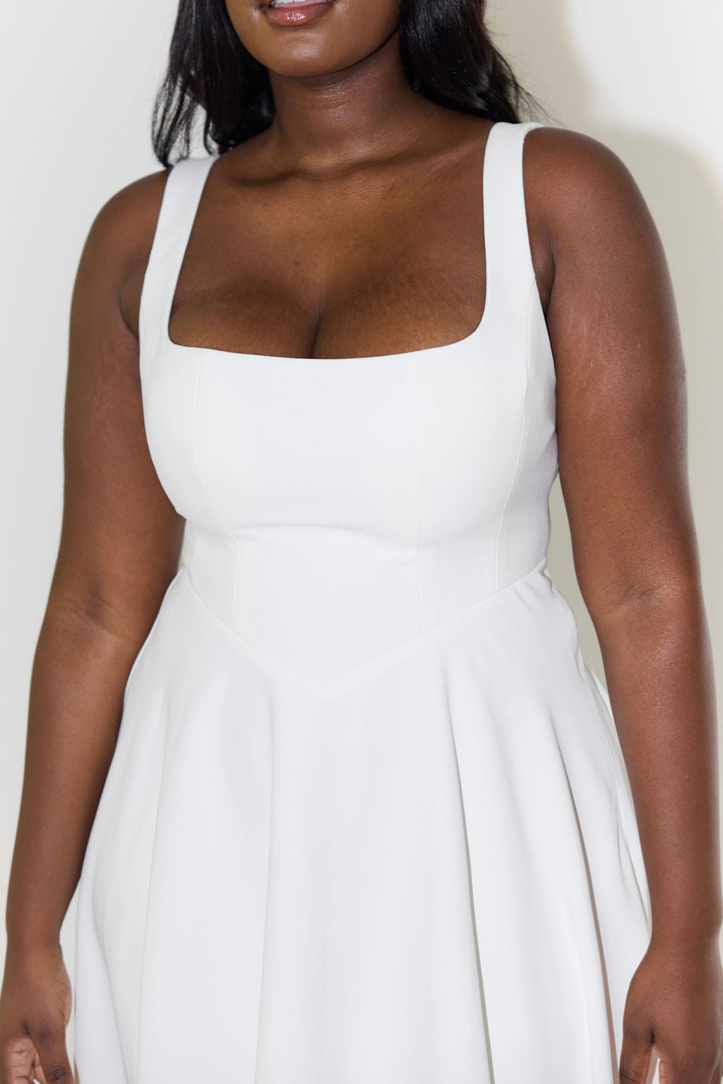 Bonnie | Elegant Midi Dress Modehuis-Nederland