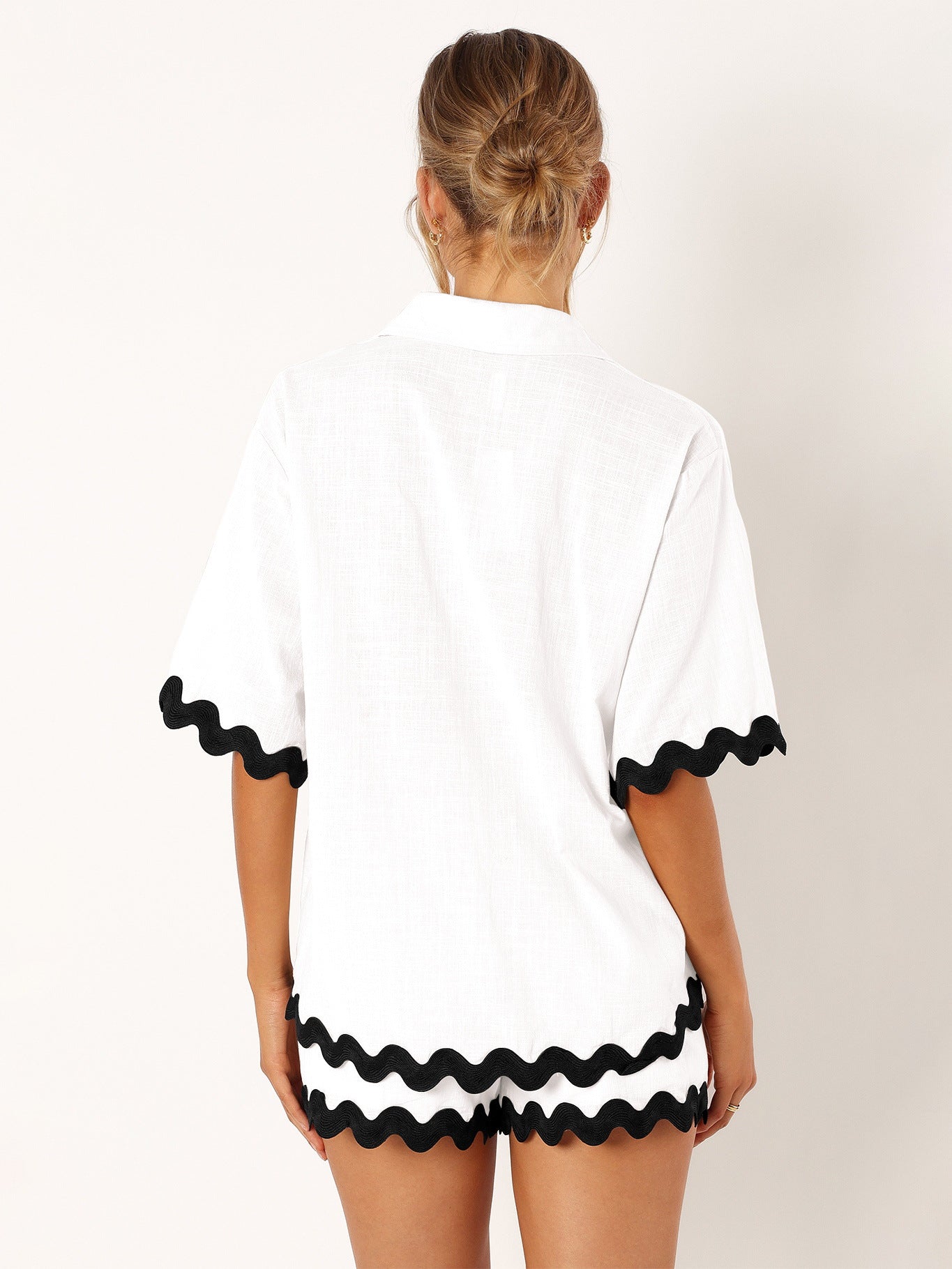 Dames tweedelige casual set met ruffle blouse en losse broek