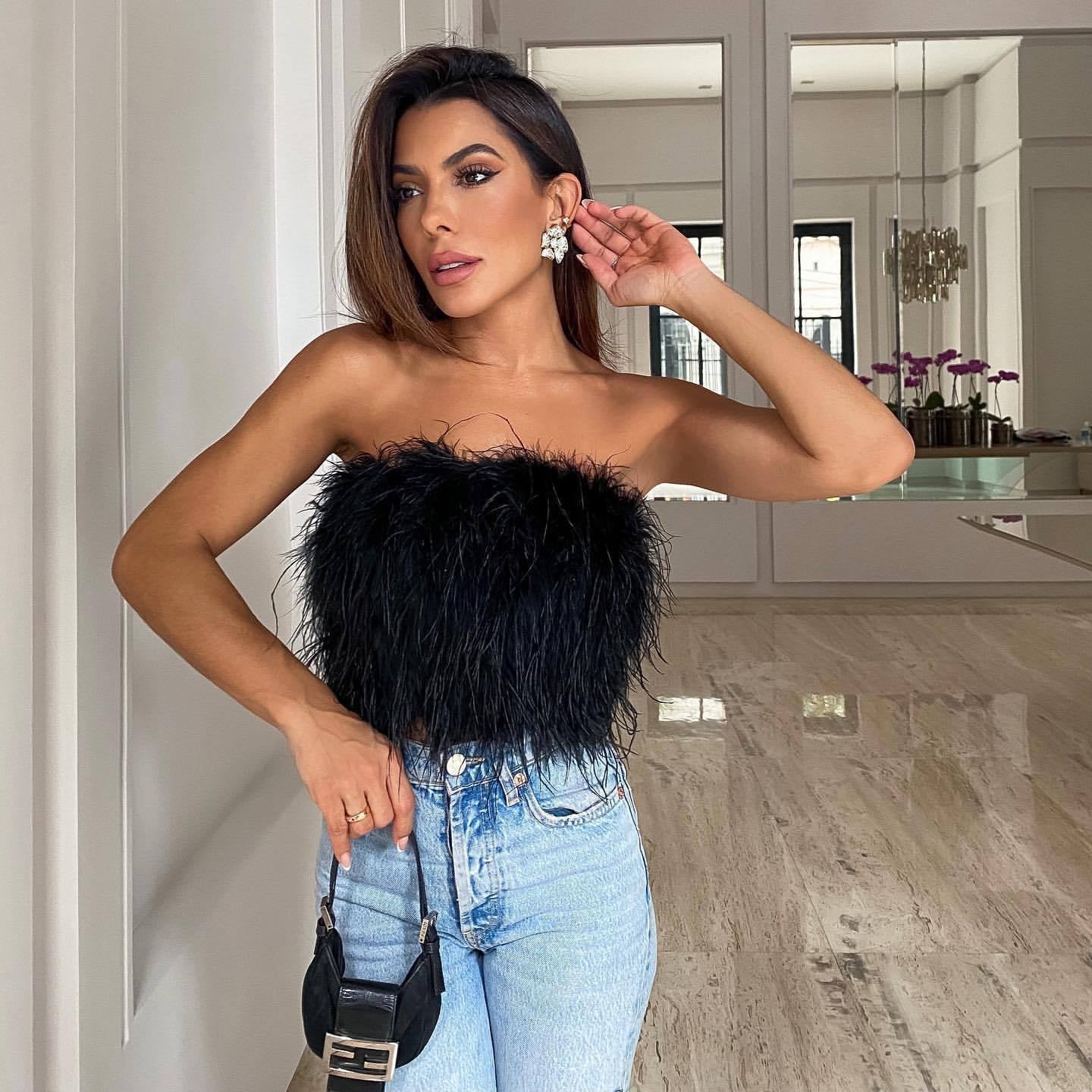 AMBER - Strapless Top With Imitation Feathers Modehuis-Nederland