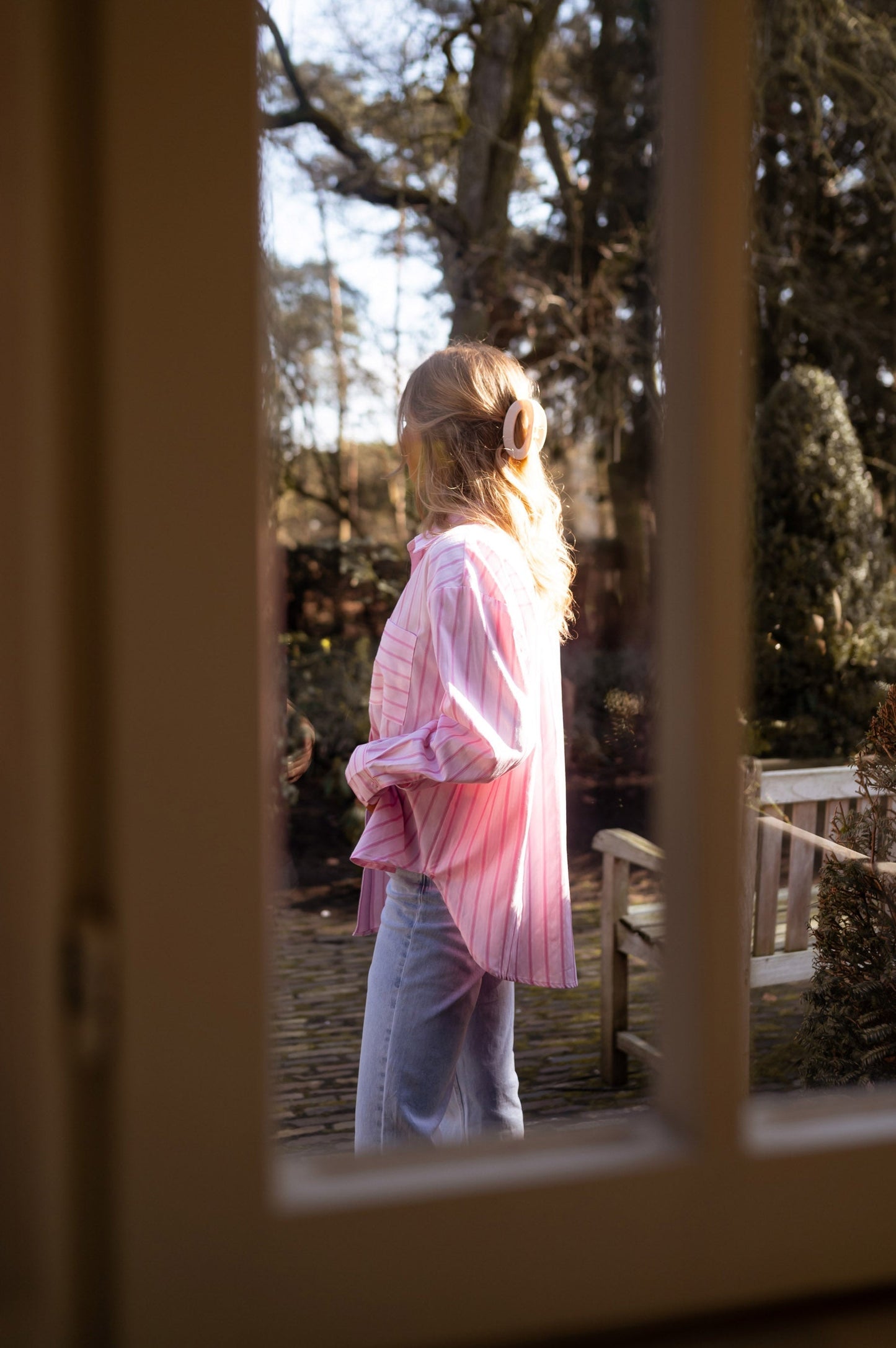 Oversized | roze-wit gestreept overhemd met knoopsluiting – Blouse met lange mouwen en kraag Modehuis-Nederland
