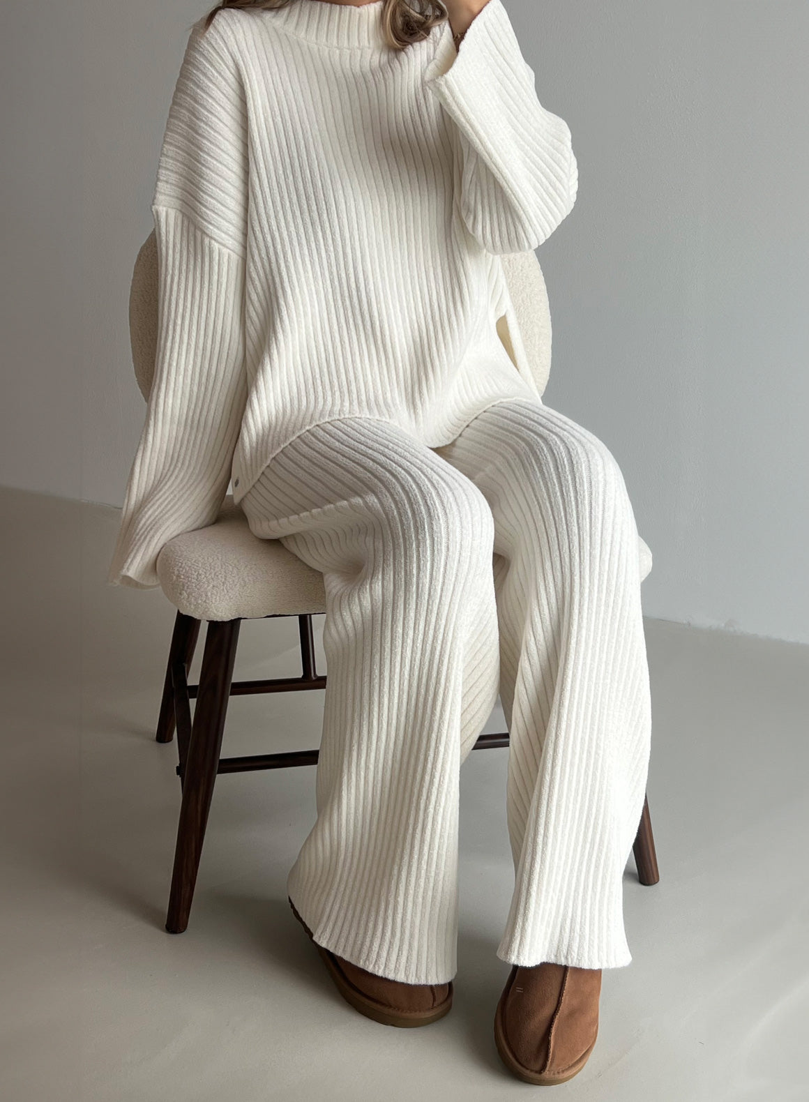 Almond White Rib Knit Pants Modehuis-Nederland