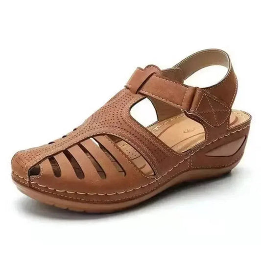 Dames sandalen met voetboogondersteuning en gestructureerd ontwerp