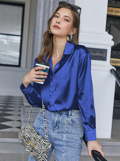 Dames blouse met klassieke kraag en vloeiend silhouet