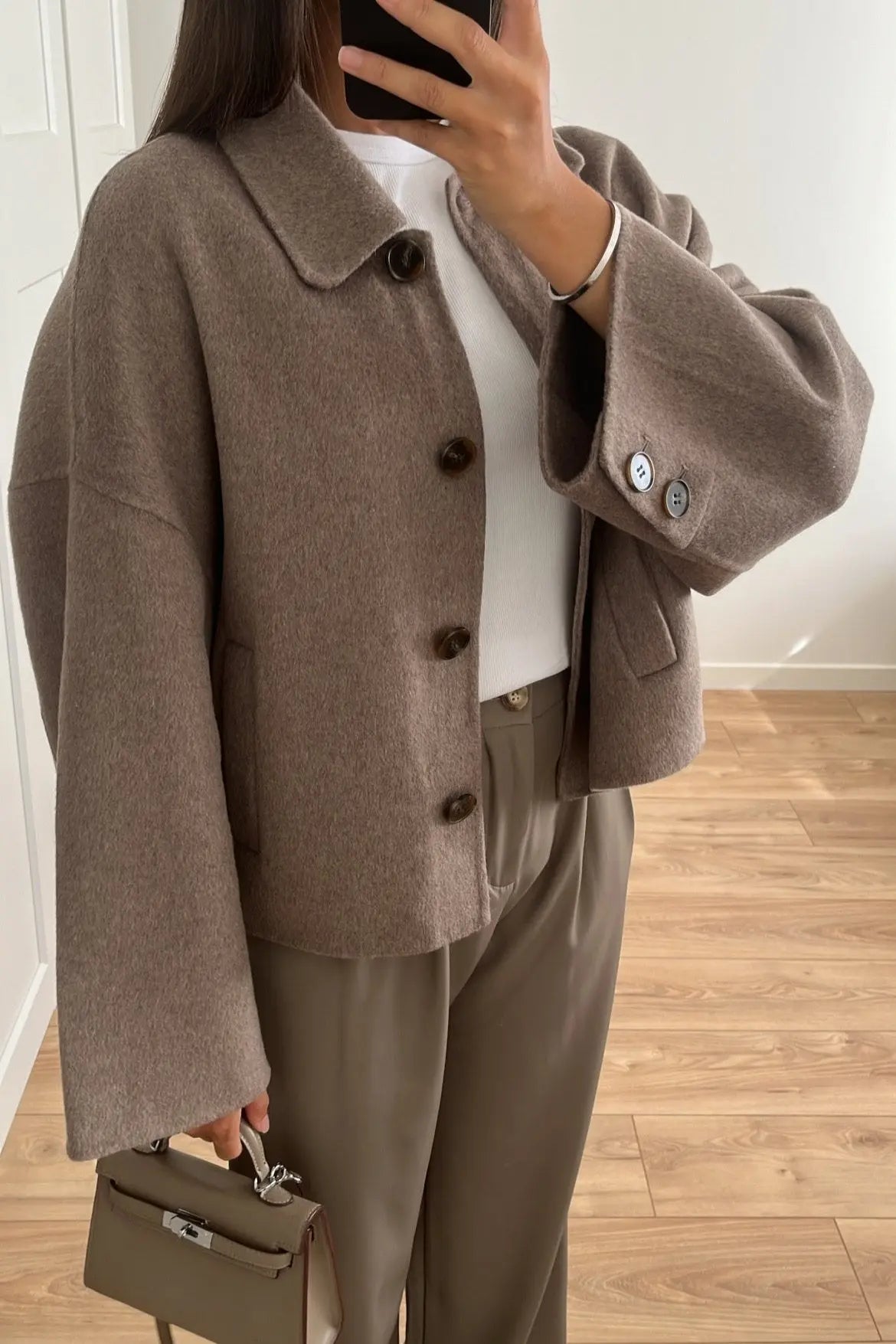 Cleo | Woll-Kurzmantel mit oversized Ärmeln Modehuis-Nederland