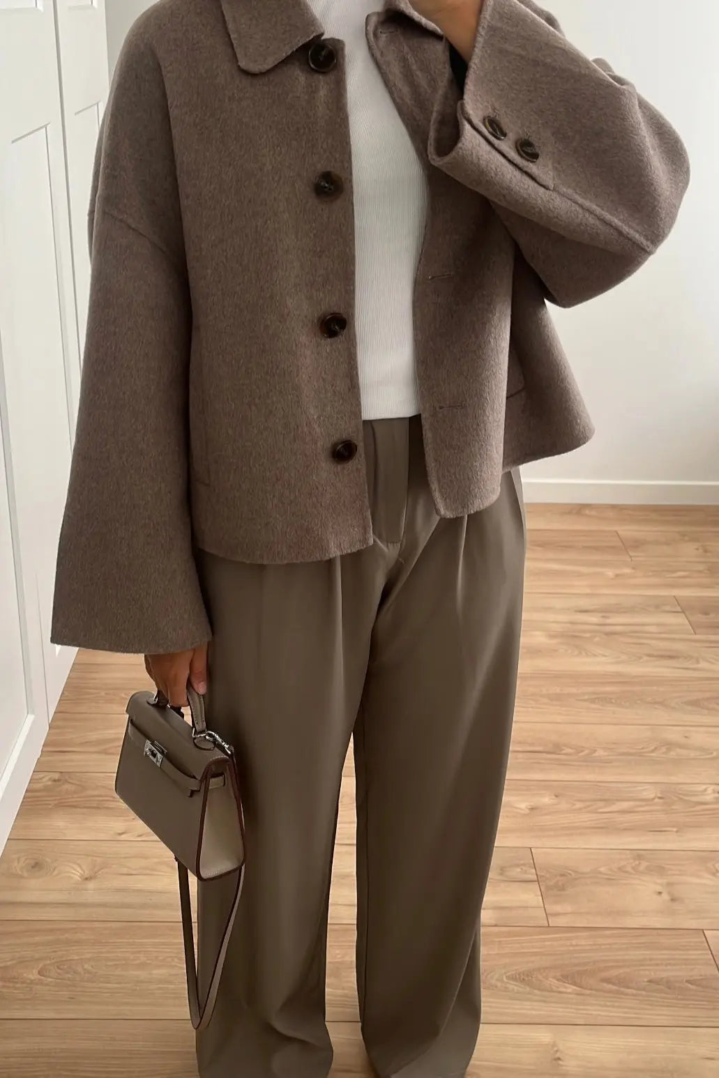 Cleo | Woll-Kurzmantel mit oversized Ärmeln Modehuis-Nederland