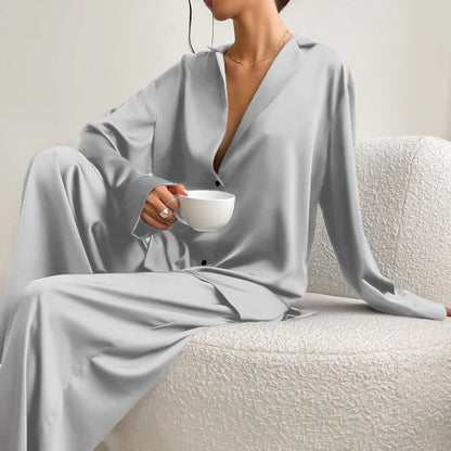 EFFEN - Silky Elegance Oversized Pajama Set Modehuis-Nederland