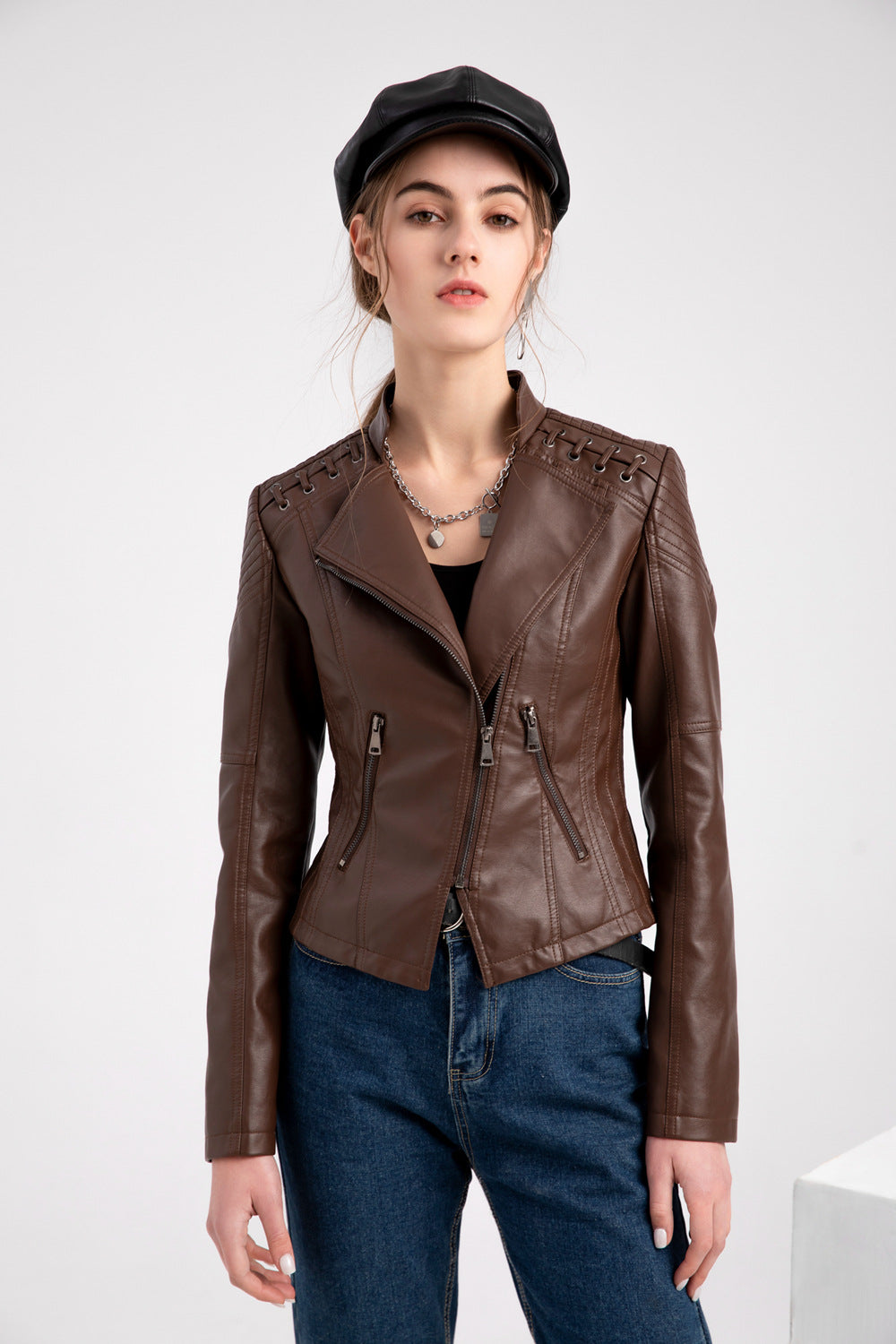 Dames faux leren bikerjack voor een gedurfde look – Roxanne Modehuis-Nederland