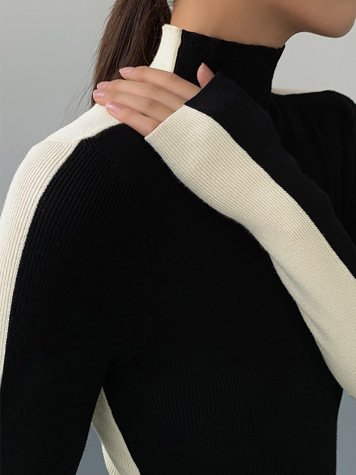 Two Tone Double Sided Long Sleeve Knit Top Modehuis-Nederland