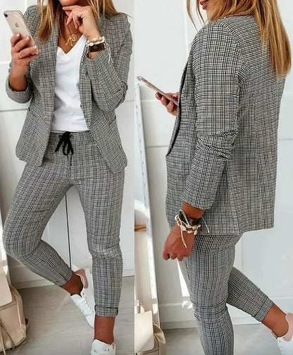 Blazer Jogger Set | Getailleerde blazer en taps toelopende broek Modehuis-Nederland