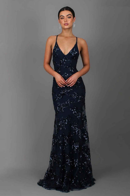 Nora – bodenlanges Abendkleid mit Paillettenstickerei, tiefem Rückenausschnitt und Spaghettiträgern Modehuis-Nederland